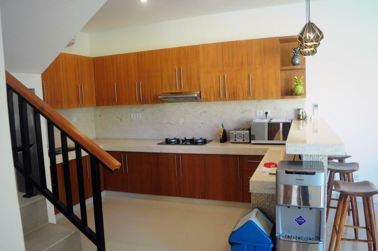 Pineapple Villa Sanur Extérieur photo